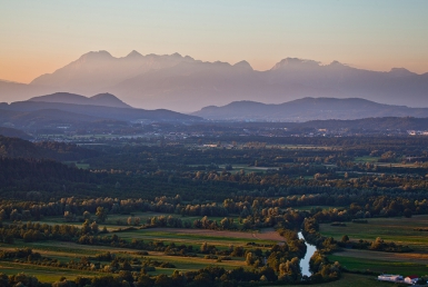 Výhled na Národní park Marsh a Kamnik (www.slovenia.info, photo: Jost Gantar)