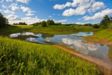 Jezero v Radensko Polje (www.slovenia.info, photo: Jost Gantar)