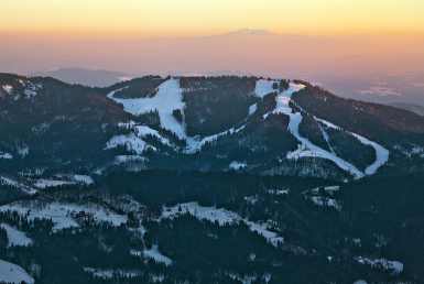 Lyžařský areál Cerkno (www.slovenia.info, photo: Jost Gantar)