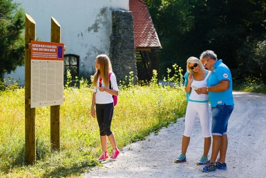 Procházky po okolí (www.slovenia.info, photo: Domen Grogl)