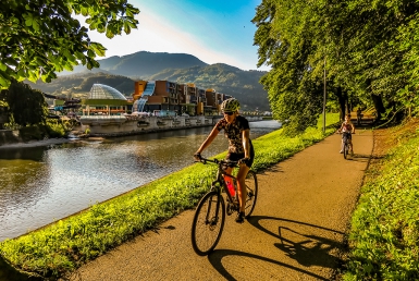 Cyklo výlety okolo řeky Savinja (www.slovenia.info, photo: Thermana Laško)